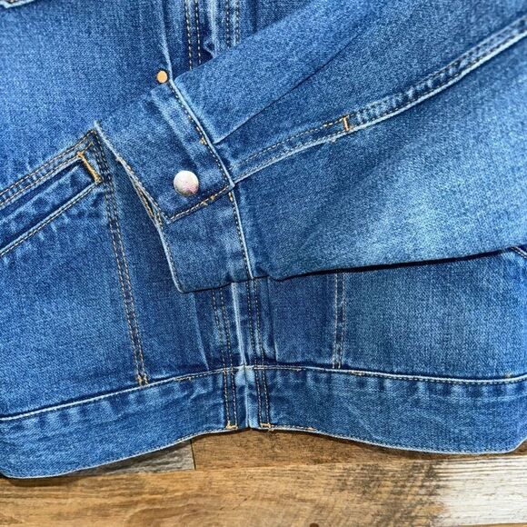 Wrangler-Barbie denim Jean jacket sz XL LE 
Classic 60s jean jacket New w/tags - Picture 15 of 16